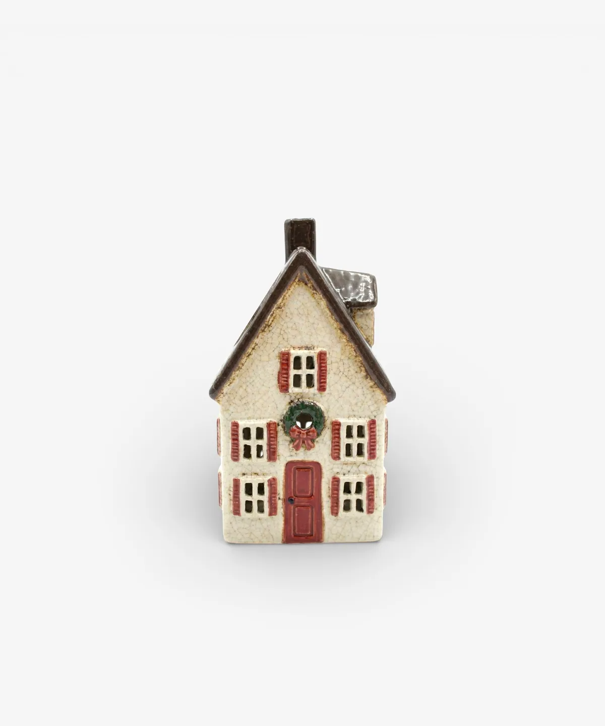 Tea Light House - Nordgard Tall Villa with Bow Wreath