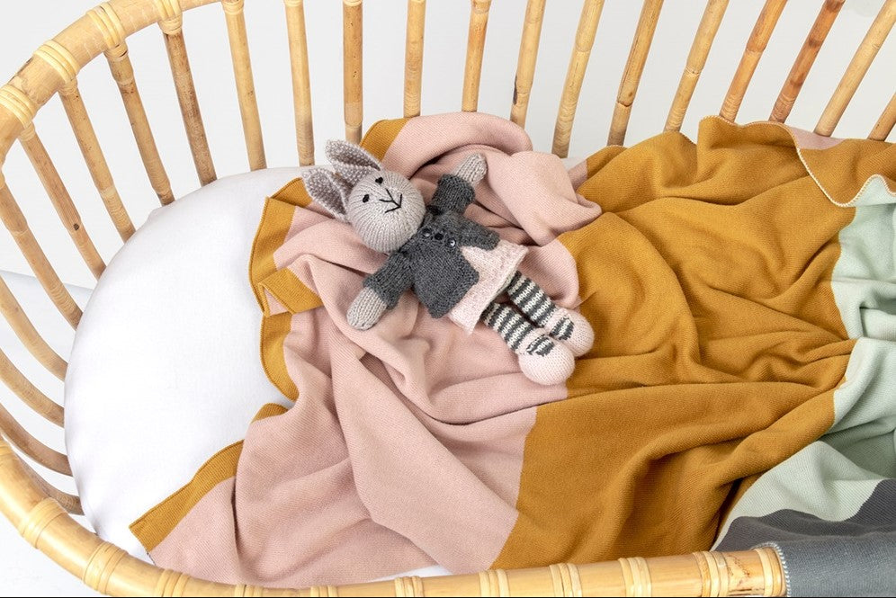 Dream Big Cotton Blanket | Lola + Fox | Avisons