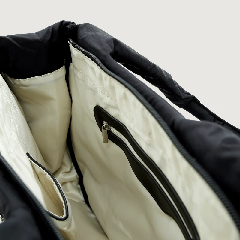The Halswell Tote - Black