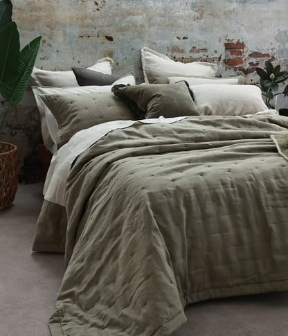 Laundered Linen Bedspread Set - Olive