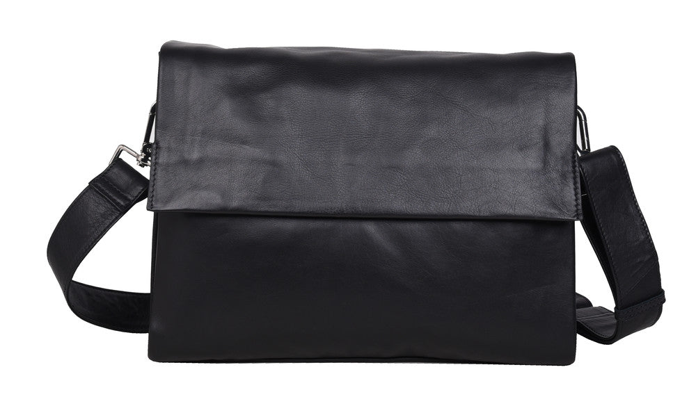 Monroe Large Leather Handbag - Black | Urban Forest NZ